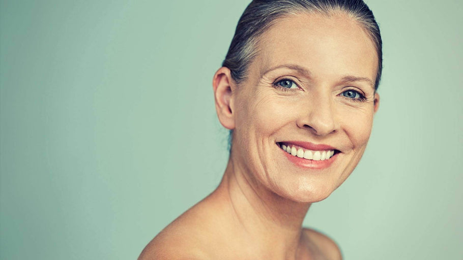Pueraria Mirifica para síntomas de menopausia: Efectos, seguridad y dosis óptimas