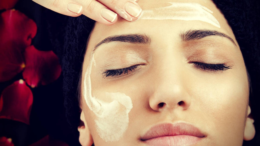 Estrogen Cream for Face Wrinkles: Γιατί είναι τόσο αποτελεσματικό?